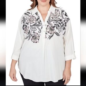 Ruby Rd. Women's NWT White Long Sleeve Top Size 1X